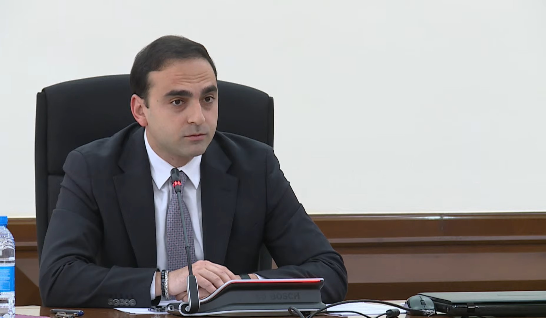 Երևանում այսօր տեղի է ունենում 600 հազար ուղևորափոխադրում, հավաքագրվում է մոտավորապես օրական 80 միլիոն դրամ, սրանք ռեկորդային թվեր են. Ավինյան