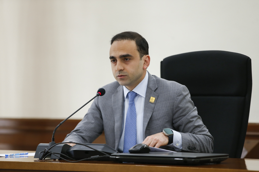 Ինչո՞ւ ենք սպասում ավտոբուսին 20-30 րոպե, ժամանակն է խոսենք երթևեկության խնդիրներից. Ավինյան